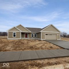 3895 Autumn Way, Seymour, IN 47274