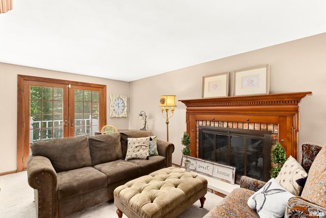 638 SIMON Drive, East Peoria, IL 61611
