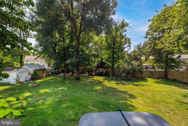 8715 FALKSTONE LN, Alexandria, VA 22309