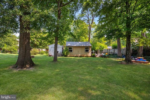 8715 FALKSTONE LN, Alexandria, VA 22309