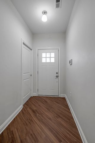 216 Sugartree Lane, Versailles, KY 40383