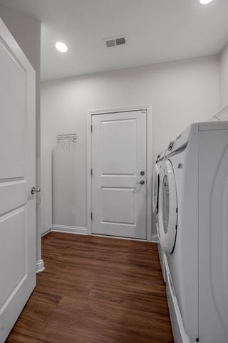 216 Sugartree Lane, Versailles, KY 40383