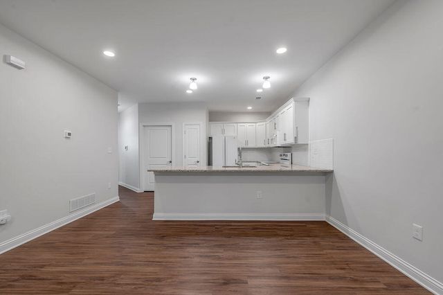 216 Sugartree Lane, Versailles, KY 40383