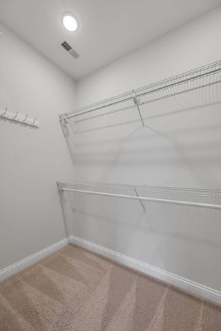 216 Sugartree Lane, Versailles, KY 40383