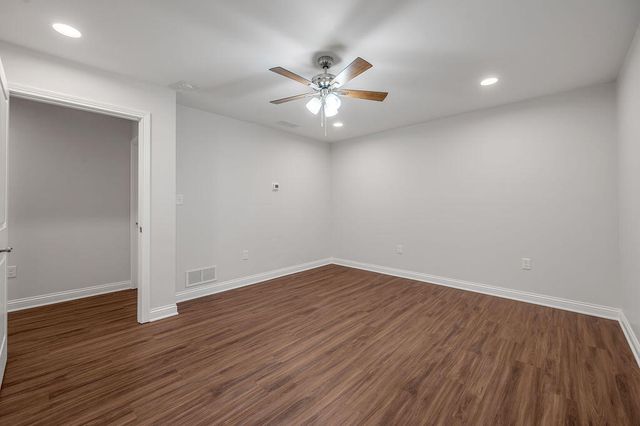 216 Sugartree Lane, Versailles, KY 40383