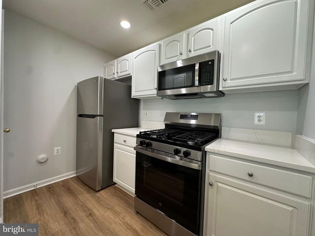 43577 PATCHING POND SQ, Ashburn, VA 20147
