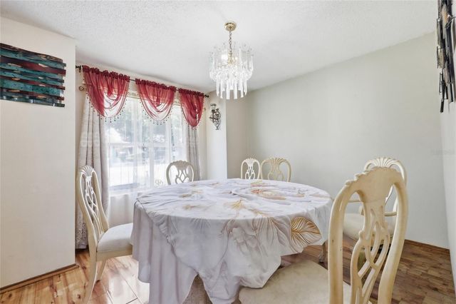 3027 QUEENSGATE ROAD, Orlando, FL 32818