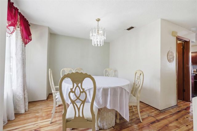 3027 QUEENSGATE ROAD, Orlando, FL 32818