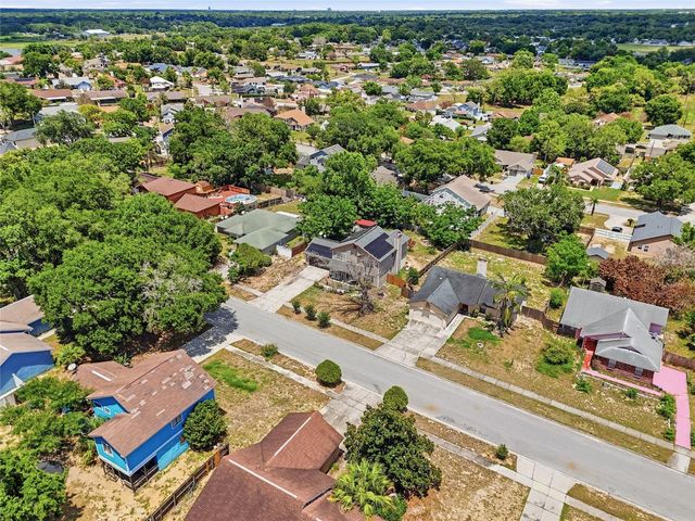 3027 QUEENSGATE ROAD, Orlando, FL 32818