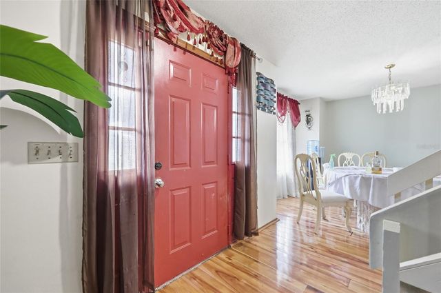 3027 QUEENSGATE ROAD, Orlando, FL 32818