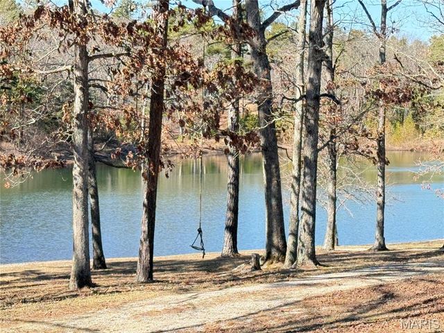 10745 Ridgely Road, Potosi, MO 63664