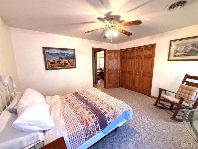 10745 Ridgely Road, Potosi, MO 63664