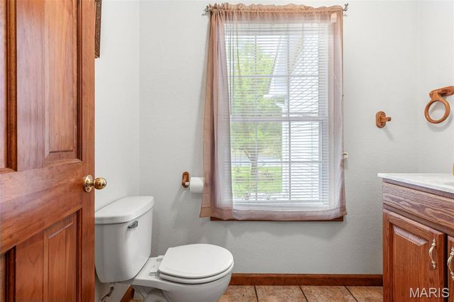 10745 Ridgely Road, Potosi, MO 63664
