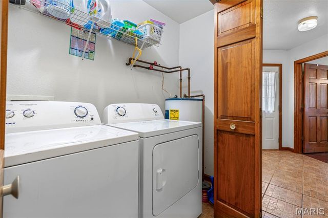 10745 Ridgely Road, Potosi, MO 63664