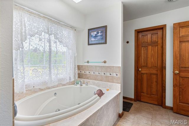 10745 Ridgely Road, Potosi, MO 63664
