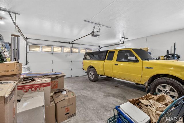 10745 Ridgely Road, Potosi, MO 63664