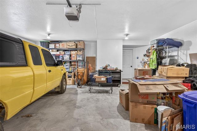 10745 Ridgely Road, Potosi, MO 63664