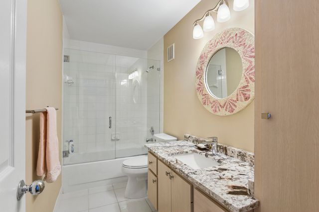 2305 SW Essex Court, Palm City, FL 34990