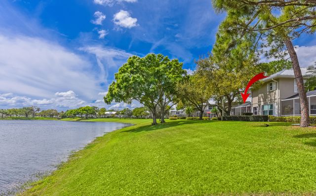 2305 SW Essex Court, Palm City, FL 34990