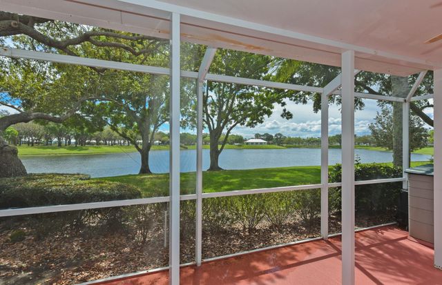 2305 SW Essex Court, Palm City, FL 34990