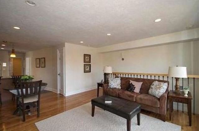 495-497 Beacon St 10, Boston, MA 02115