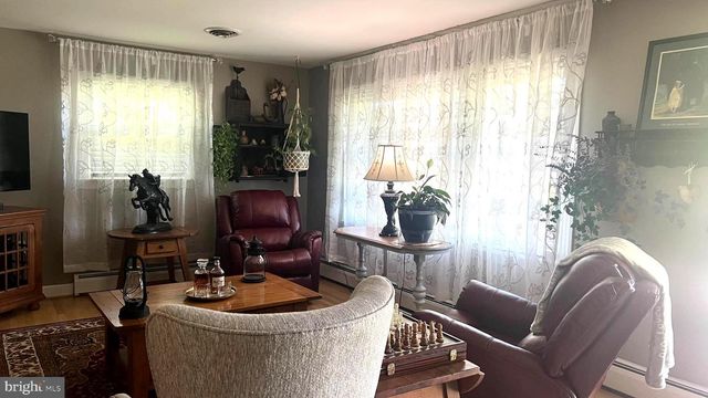 1154 CIDER PRESS ROAD, Chambersburg, PA 17202