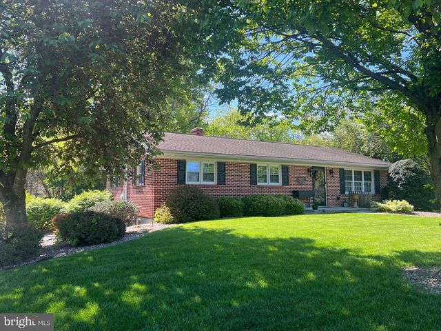 1154 CIDER PRESS ROAD, Chambersburg, PA 17202