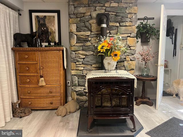 1154 CIDER PRESS ROAD, Chambersburg, PA 17202