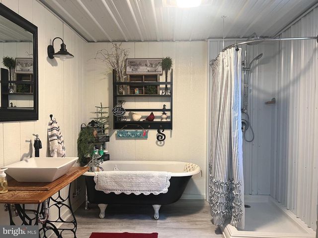 1154 CIDER PRESS ROAD, Chambersburg, PA 17202