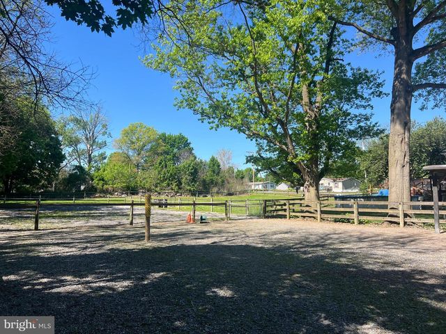 1154 CIDER PRESS ROAD, Chambersburg, PA 17202