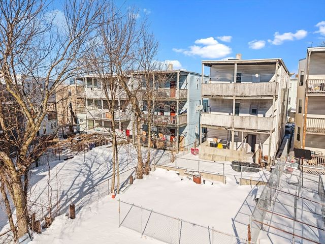 8 Elder St, Boston, MA 02125