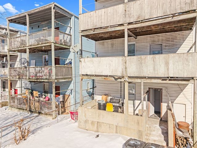 8 Elder St, Boston, MA 02125