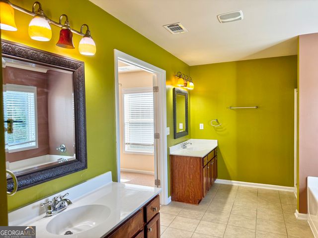 402 Sweetwood Court LOT 2, Lagrange, GA 30241