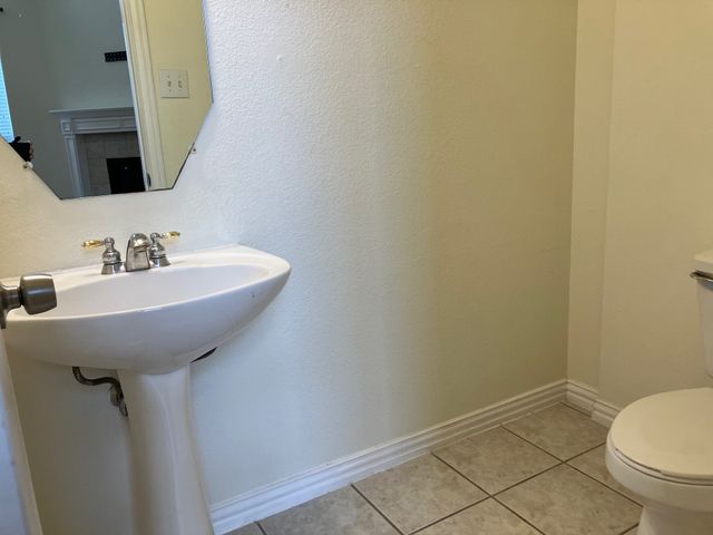 2616 Quail Hollow Drive, Sachse, TX 75048