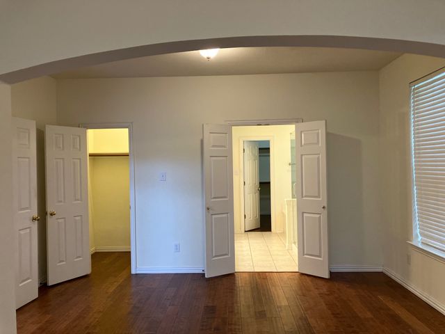 2616 Quail Hollow Drive, Sachse, TX 75048