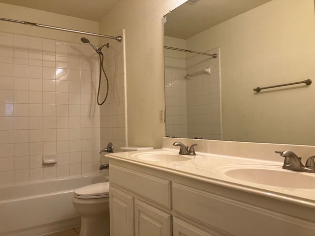 2616 Quail Hollow Drive, Sachse, TX 75048