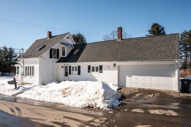 202 Beacon Hill Road, Pembroke, NH 03275