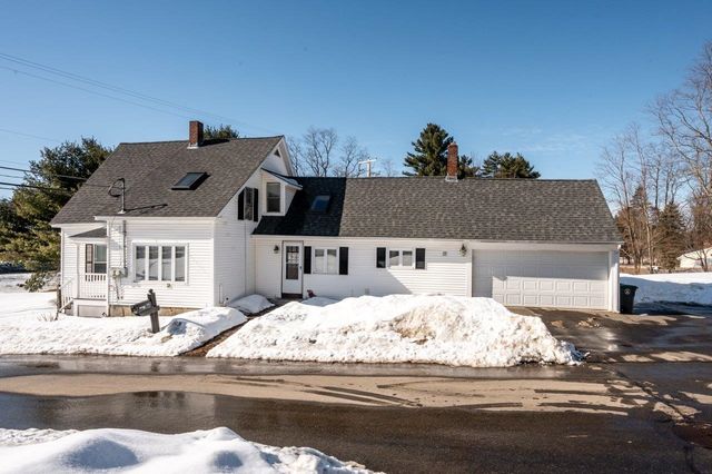 202 Beacon Hill Road, Pembroke, NH 03275