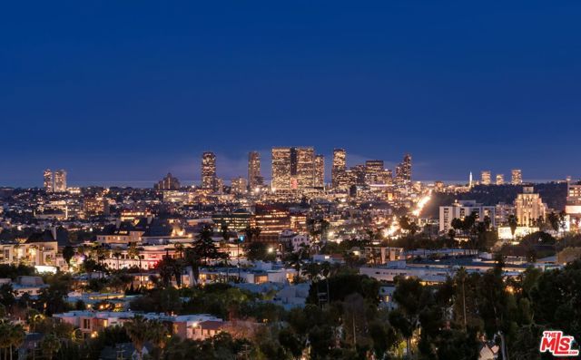 1851 N Stanley Avenue, Los Angeles, CA 90046