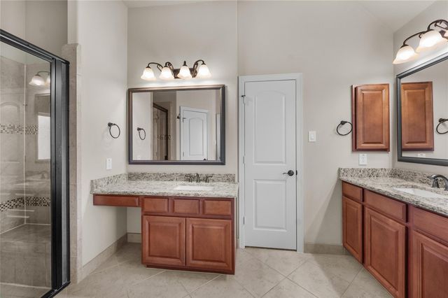 2411 Linden Bluff Court, Sugar Land, TX 77479