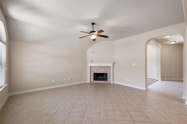 2411 Linden Bluff Court, Sugar Land, TX 77479