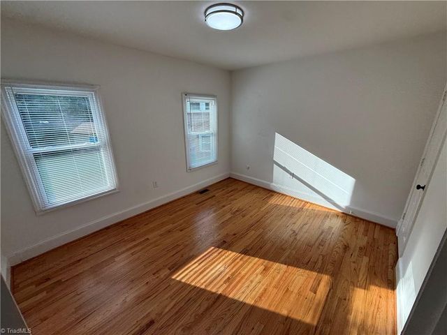 2900 S Main Street, Winston-salem, NC 27127