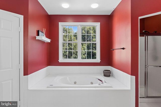 4823 TILLY DR, Sykesville, MD 21784