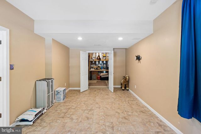4823 TILLY DR, Sykesville, MD 21784