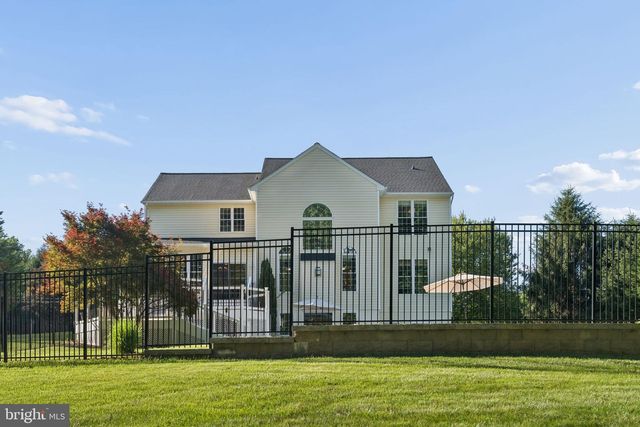 4823 TILLY DR, Sykesville, MD 21784