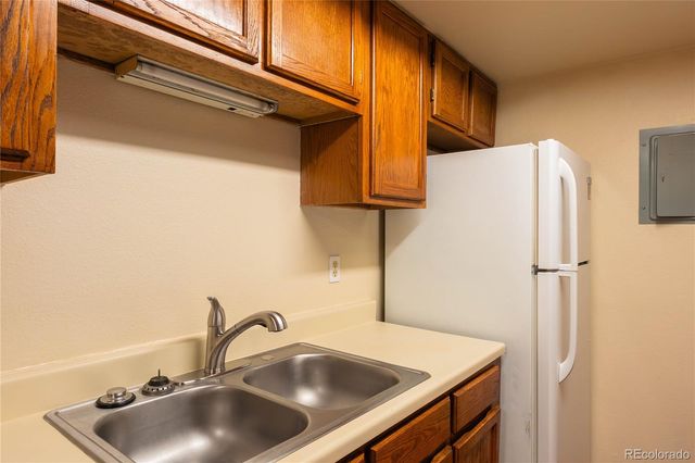901 S Zeno Way 102, Aurora, CO 80017