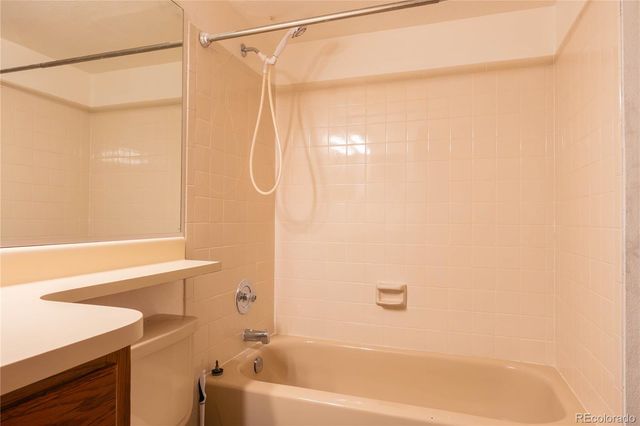 901 S Zeno Way 102, Aurora, CO 80017