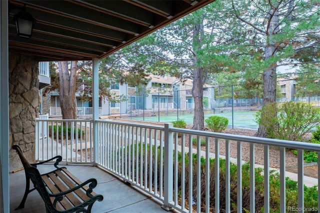 901 S Zeno Way 102, Aurora, CO 80017