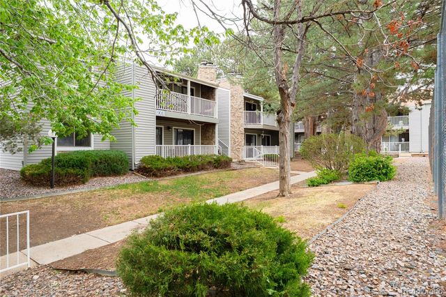 901 S Zeno Way 102, Aurora, CO 80017