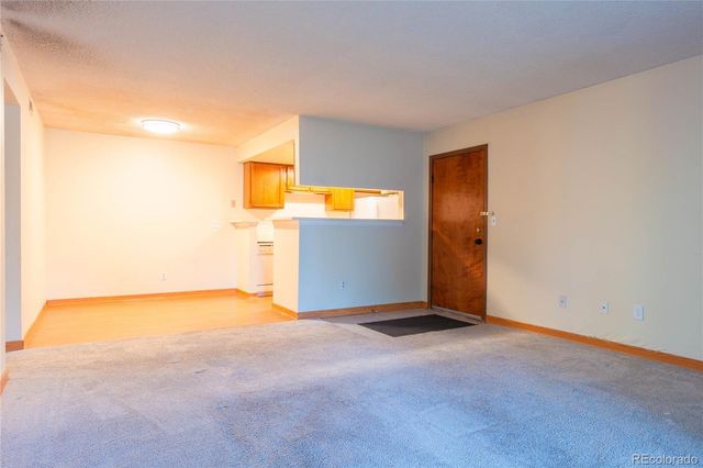 901 S Zeno Way 102, Aurora, CO 80017